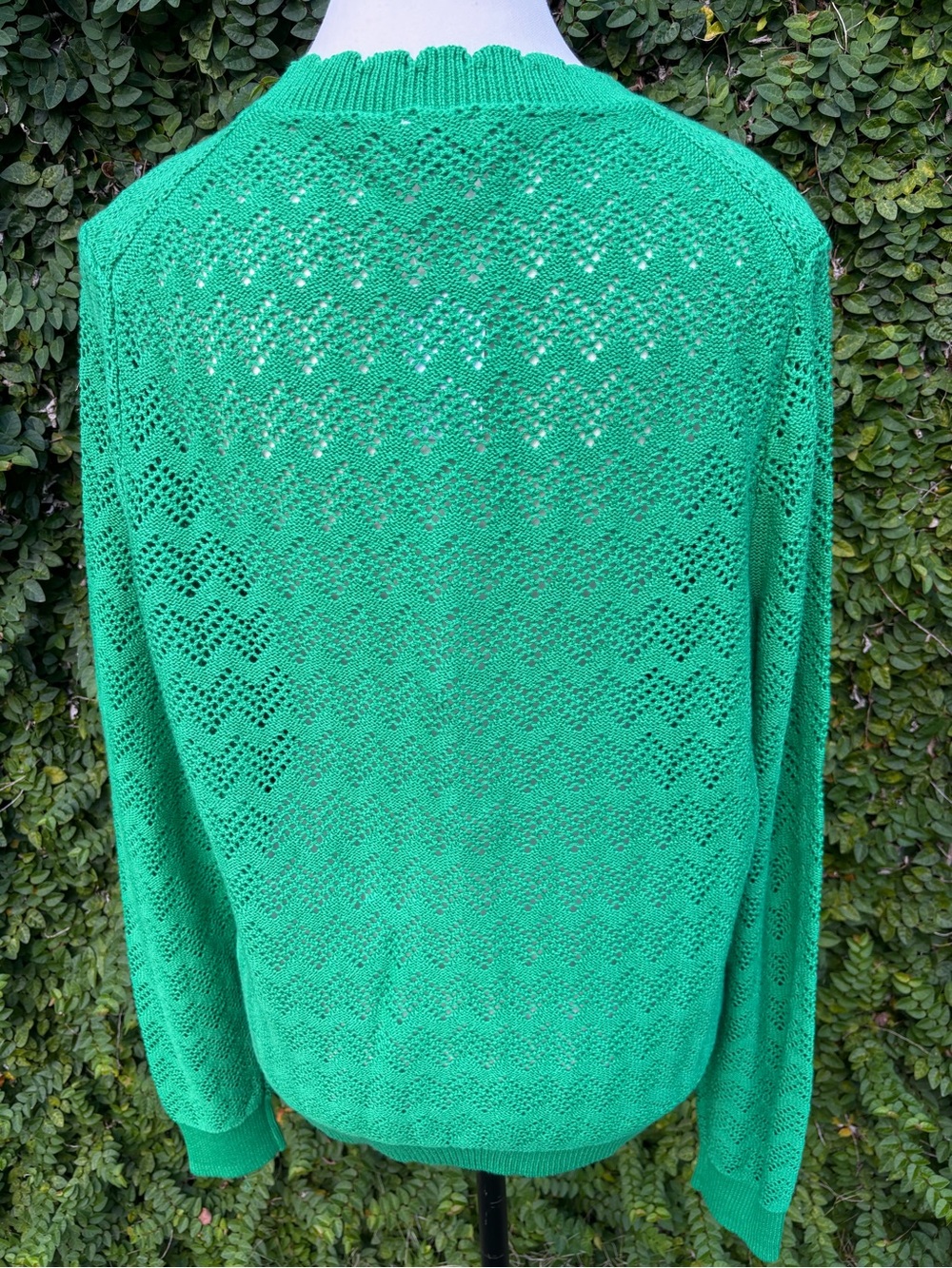 NWT J Crew Bright Large Scalloped Green Open-Knit Button Cardigan - Picture 4 of 6